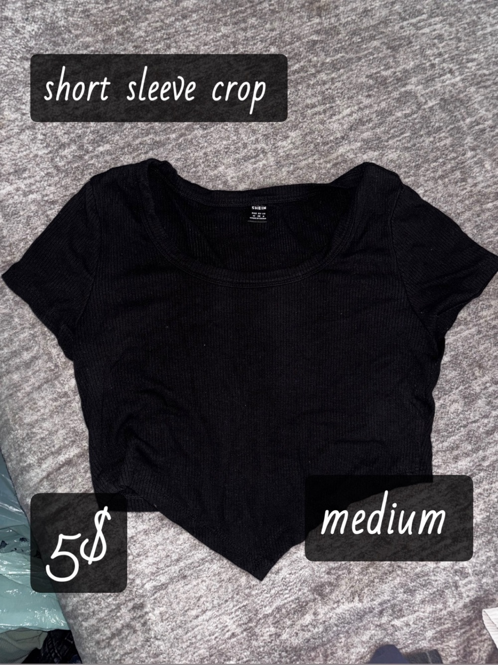 Women's Black Short Sleeve Crop Top - Medium